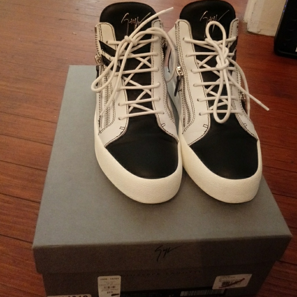 Giuseppe Zanotti